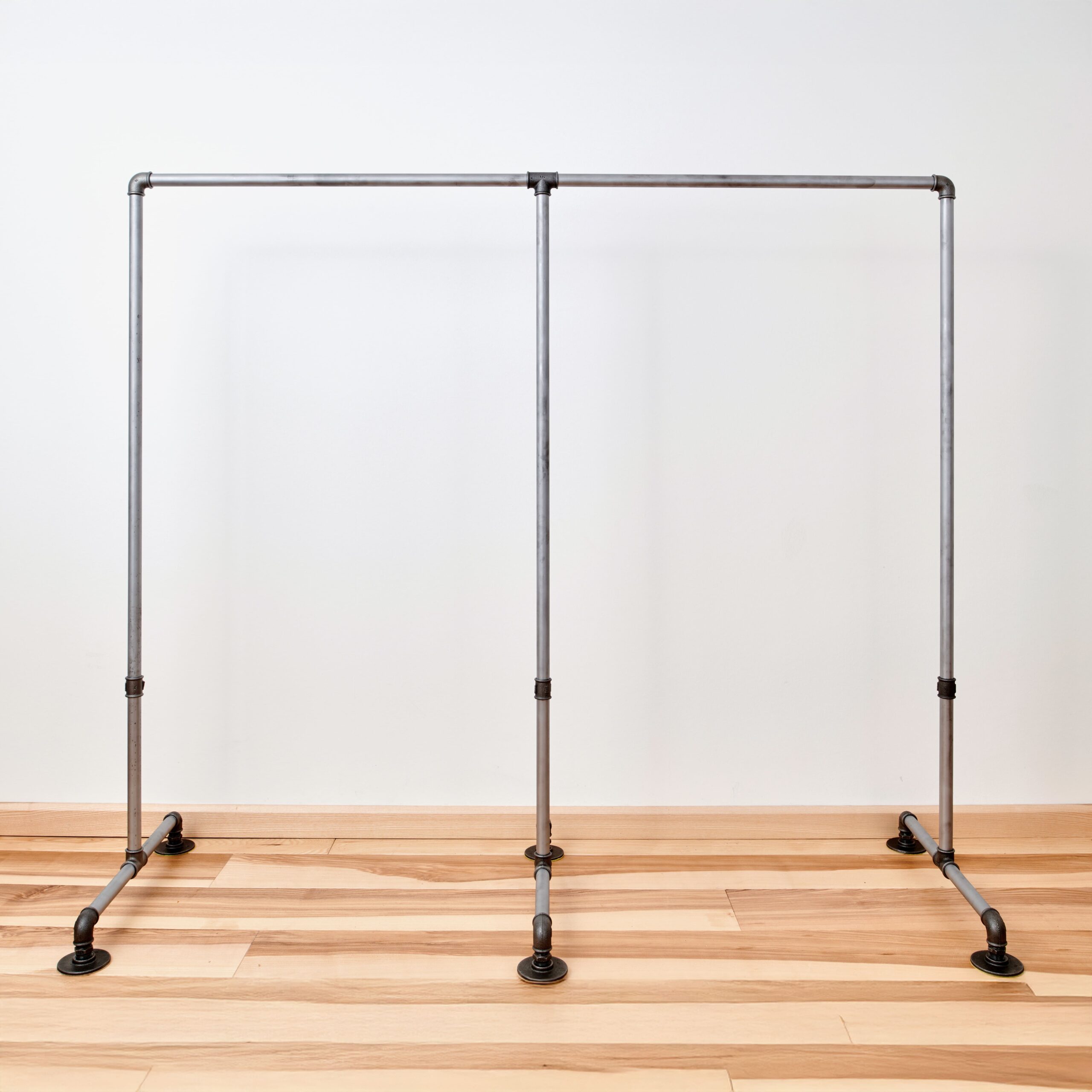 Kleiderständer Surcot – Bild 2